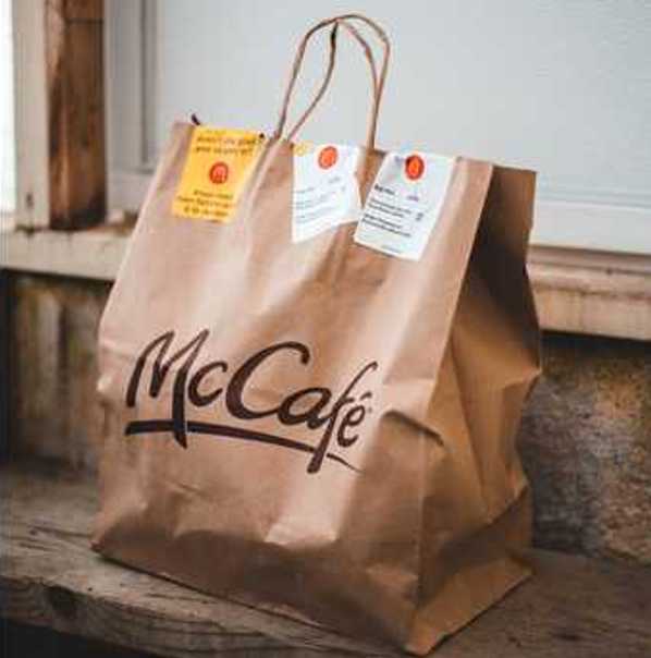 Paper bags with your company's printed